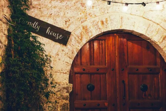 Mangalem Square, Wood Door - Berat