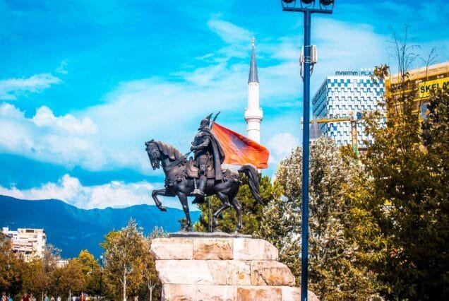Scanderbeg Statue 1-Tirane