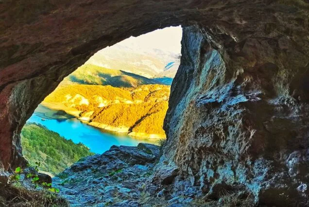 Rural City, Bovilla Lake 3 -Tirane