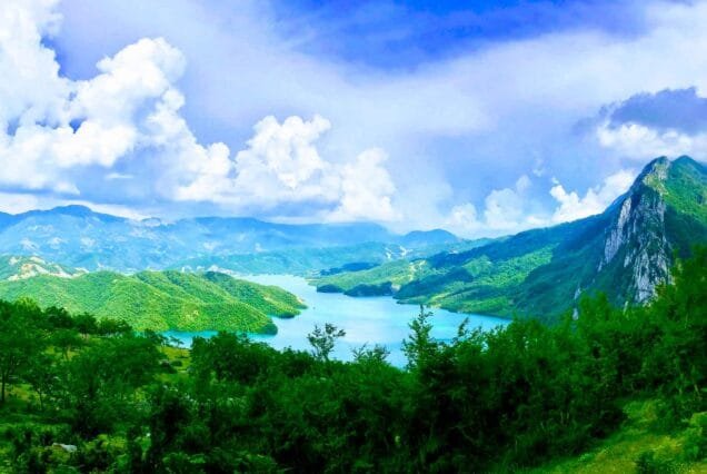 Rural City, Bovilla Lake 5 -Tirane