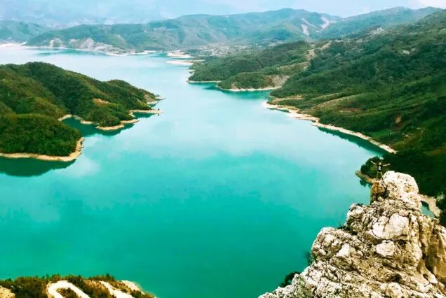 Rural City, Bovilla Lake 6 -Tirane